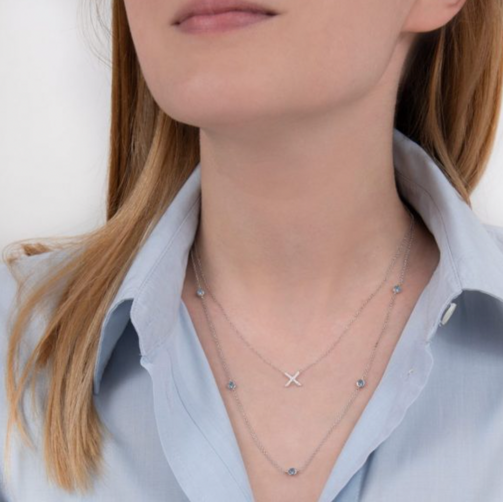 Diamond Kiss Pendant Necklace